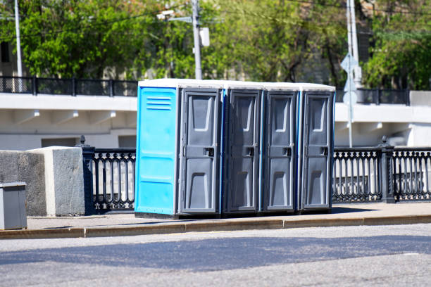 Porta potty delivery and setup in Oxnard, CA